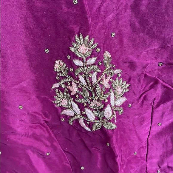 Indian/ Pakistani Magenta and peach women’s size s lehenga, traditional dress - Picture 5 of 16